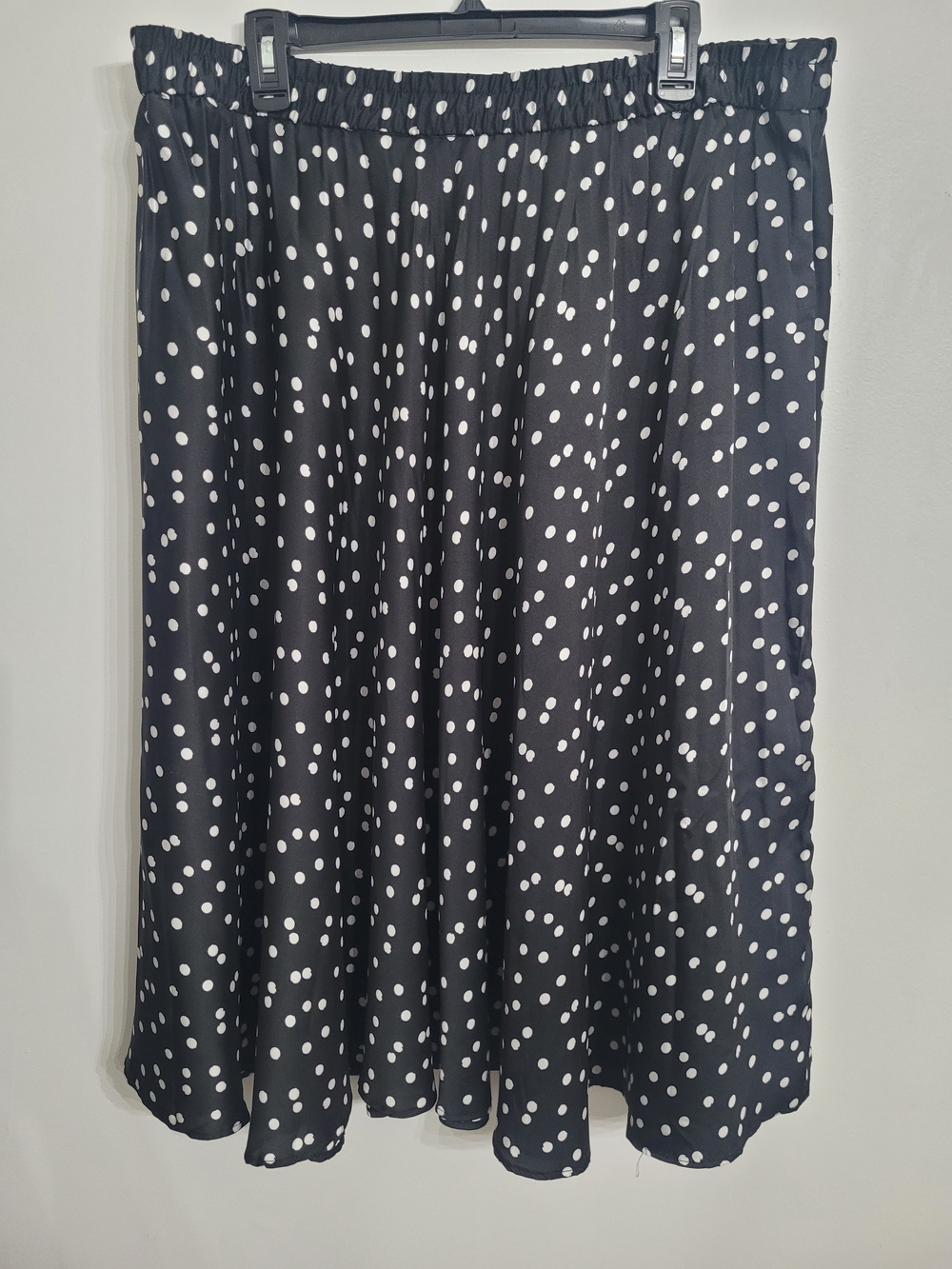 Time and Tru Black and White Polka Dot Midi Skirt XXL